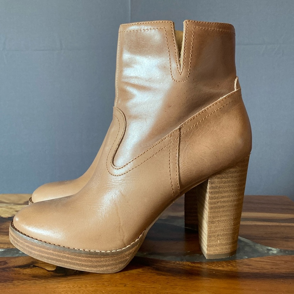 Lucky Brand Booties women’s size 7.5
